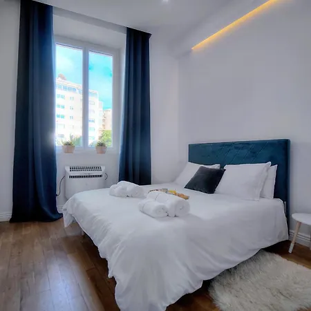 Elégant 2 Parking, Clémenceau- Centre A2b248 * Cannes