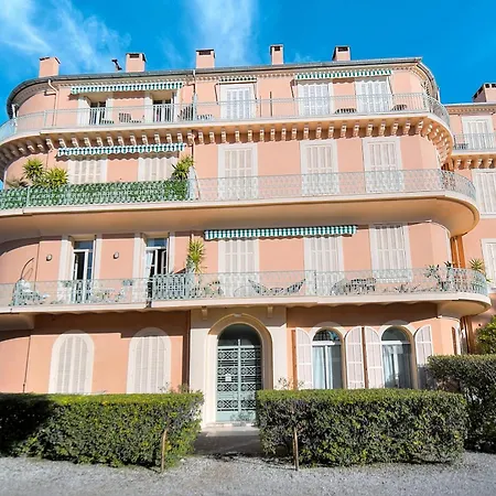 Cannes Centre, Parking, Elegant 2 Chambres, 2 Sdb A2B248 Apartment Cannes